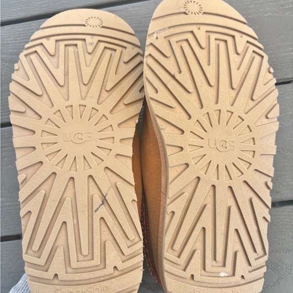 UGG Kids/ Women’s Tazz Platform Slipper - Picture 4 of 6